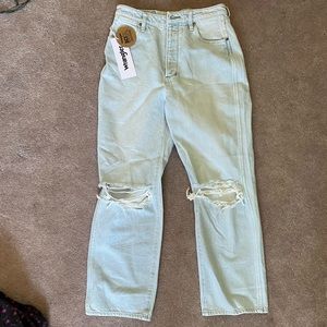 NWT Wrangler Light Wash Jeans